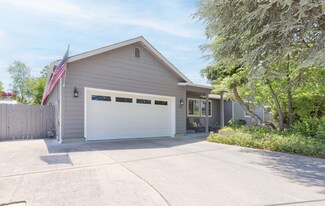 1786 Brookhurst Way, Grants Pass, OR 97527