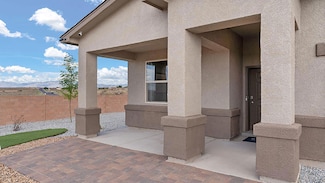 1665 Maggie Dr, Rio Rancho, NM 87144