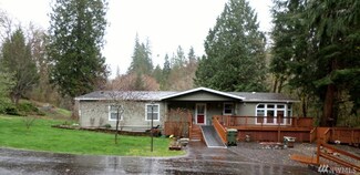 593 Mahaffey Rd, Kelso, WA 98626