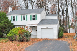 19 Seneca Rd, West Hartford, CT 06117