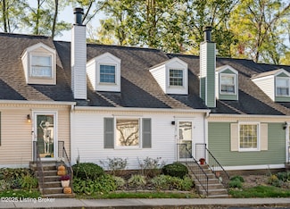 10745 Colonial Woods Ct, Louisville, KY 40223