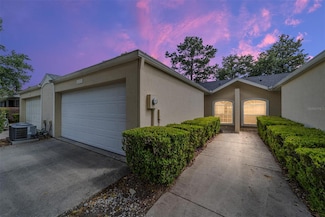 6245 NW 106th Place, Alachua, FL 32615