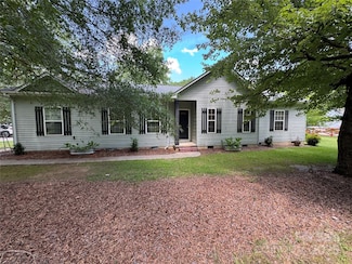 13221 Brandywine Ln, Midland, NC 28107