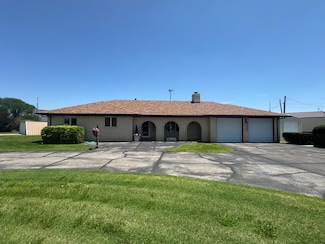 910 Ponca Ave, Satanta, KS 67870