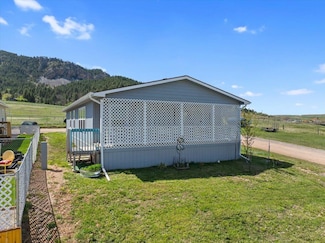 122 W Lincoln St, Sundance, WY 82729