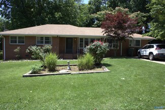 709 Killarney Dr NW, Huntsville, AL 35816