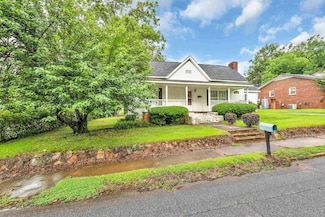 17 Bishop St, Inman, SC 29349