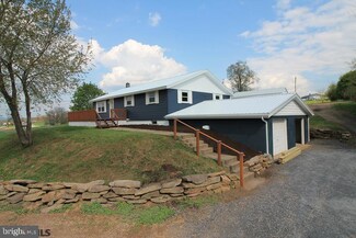 117 Centre Hill Ln, Spring Mills, PA 16875