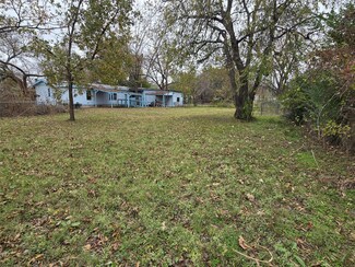 716 N Border St, Cleburne, TX 76031