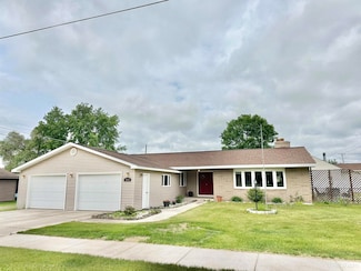 3630 Lincoln Ave, Quinnesec, MI 49876