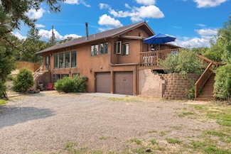 76 Raven Rd, Tijeras, NM 87059