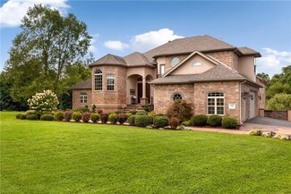 532 Candlelight Cir, Springdale, AR 72762