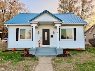 716 W Walnut St, Brownstown, IN 47220