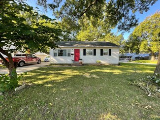 1513 Paula Dr, Champaign, IL 61821