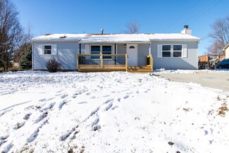 439 Priscilla Ln, Bloomington, IL 61704