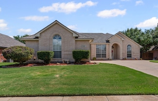 8433 Emerald Cir, North Richland Hills, TX 76180