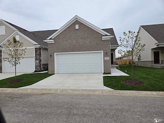 807 Plum Village Dr Unit 57, Monroe, MI 48161