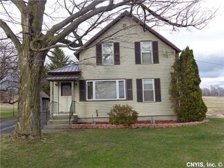 9496 East Rd, Lowville, NY 13367
