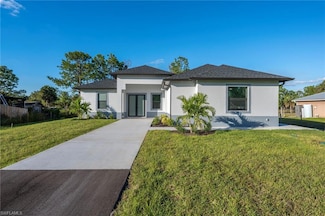 3699 20th Ave NE, Naples, FL 34120