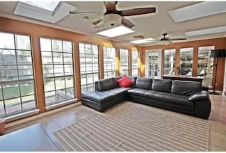 1216 S Shepherd Dr, Houston, TX 77019