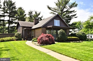 810 Berkshire Dr, Reading, PA 19601