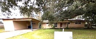 606 Harrington St, Jennings, LA 70546