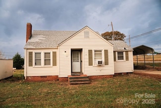 121 Martin St, Ellenboro, NC 28040