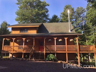 26485 Flood Wood Trail, Dollar Bay, MI 49922
