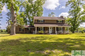 300 E Pecan Rd, Glennville, GA 30427