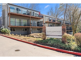 4 Touchstone Unit 93, Lake Oswego, OR 97035