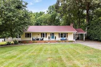 339 Deep Forest Ct, Gastonia, NC 28056