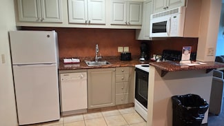 90 Loon Mountain Rd Unit 1325D, Lincoln, NH 03251