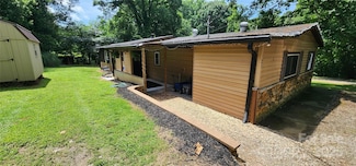 121 C and C Ln, Mooresville, NC 28115
