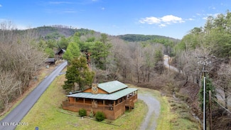 1999 E Mountain View Way, Sevierville, TN 37862