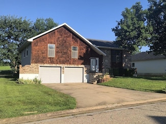 206 Sellman St, Warrensburg, MO 64093