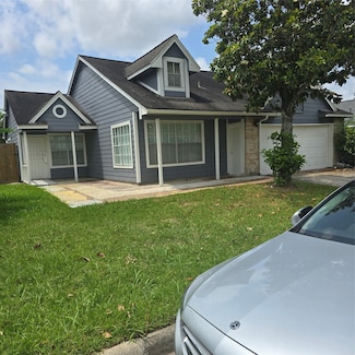12831 Ashford Creek Dr, Houston, TX 77082