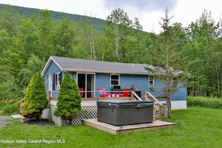 2331 Route 214, Lanesville, NY 12450