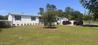 44380 Pinebreeze Cir, Callahan, FL 32011