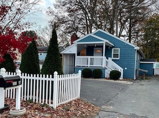 31 Border Rd Unit B, Holbrook, MA 02343