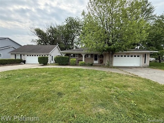 7275 Bluebill St, Clay, MI 48001