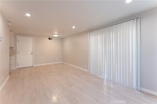 14501 Tupper St Unit 50, Panorama City, CA 91402