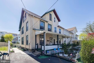 854 Summit Grove Ave, Bryn Mawr, PA 19010