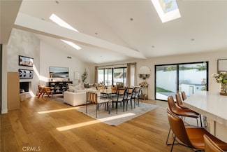 3554 Alginet Dr, Encino, CA 91436
