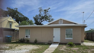 917 Oleander Ave, Daytona Beach, FL 32117
