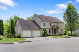 120 Colonial Hill Dr Unit 120, Wallingford, CT 06492
