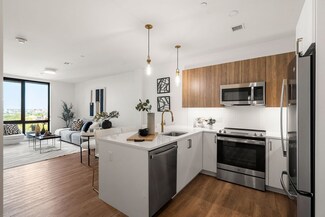 1525 Commonwealth Ave Unit 717, Boston, MA 02135