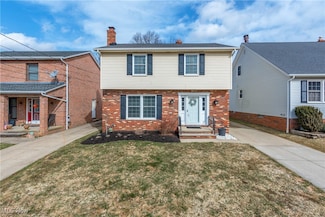 580 Orchardview Rd, Seven Hills, OH 44131