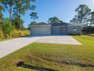 361 NW Friar St, Port St. Lucie, FL 34983