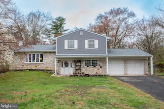 36 Layle Ln, Doylestown, PA 18901