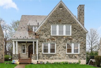 614 Ridgefield Ave, Pittsburgh, PA 15216